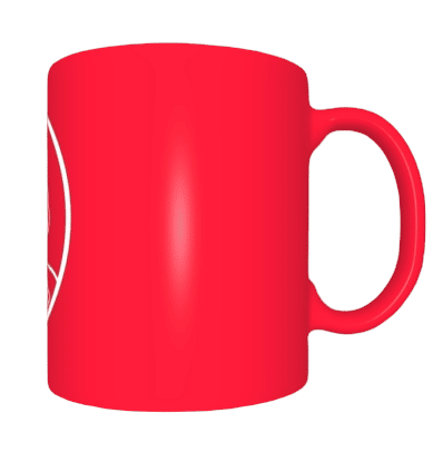 Mandsholdskoppen fra siden med hank – bare almindelig kaffe